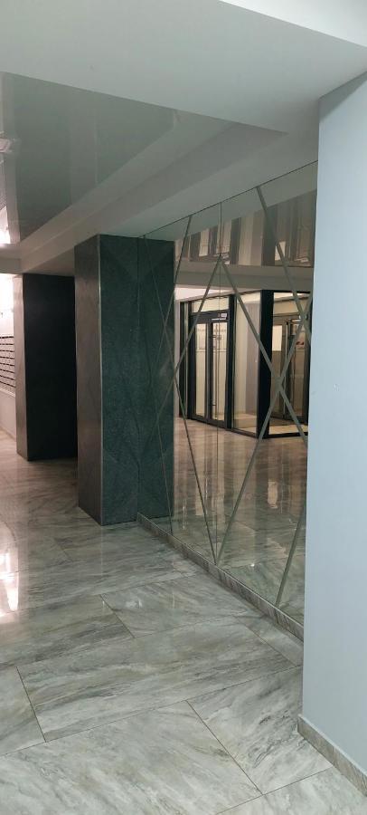 Новая Квартира Vip Chisinau Exterior foto