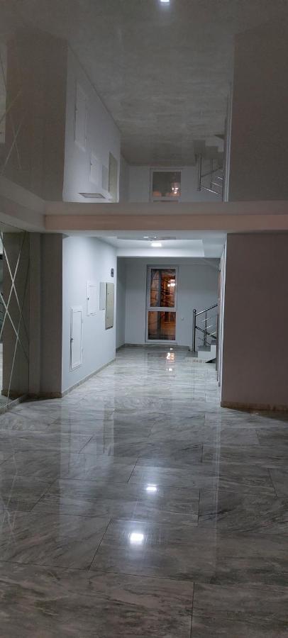 Новая Квартира Vip Chisinau Exterior foto